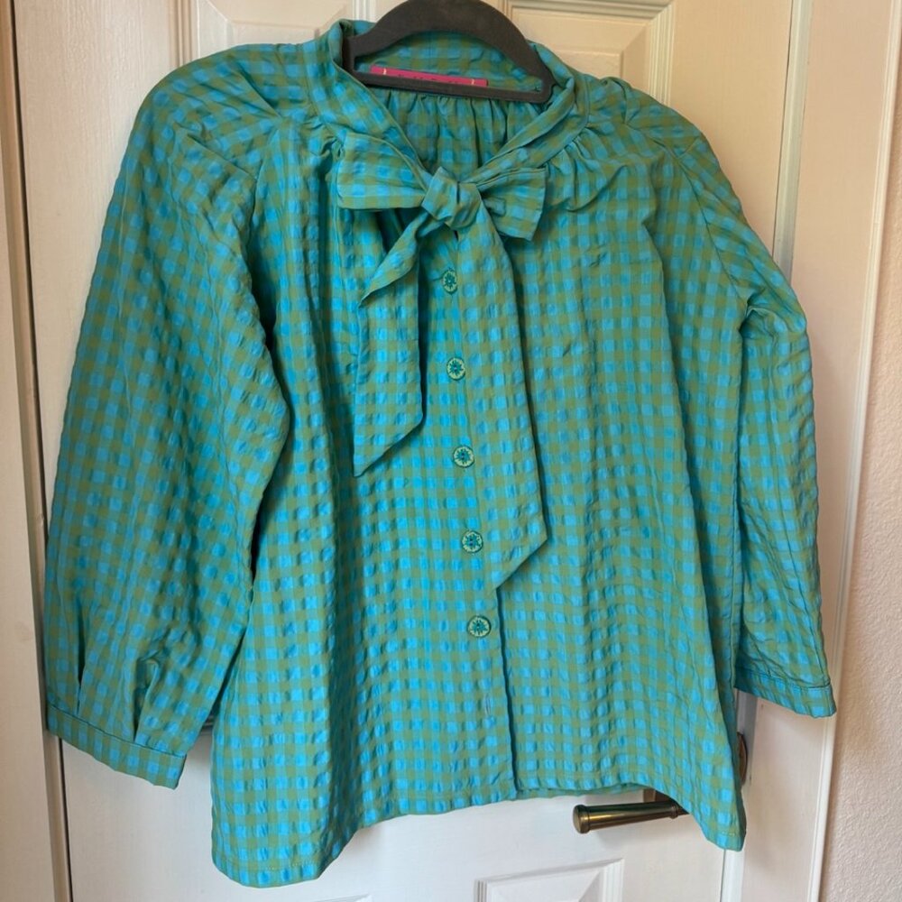 Elegant Turquoise Checkered Blouse with Bow